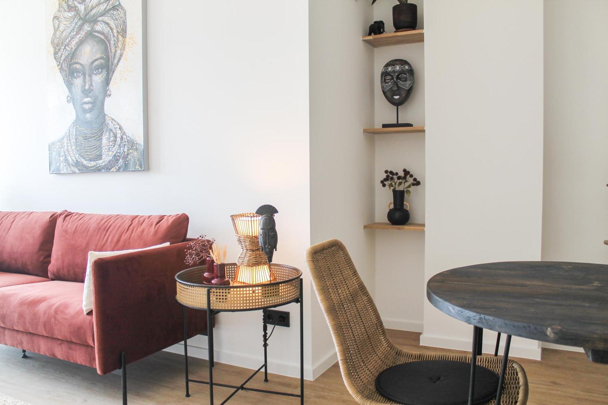 African-Style Apartment - Stadtnah, Parkplatz, E-Ladestation Fuer Auto & Fahrraeder, Gitterbox Fuer Fahrraeder, Fitnessstudio 코블렌츠 외부 사진